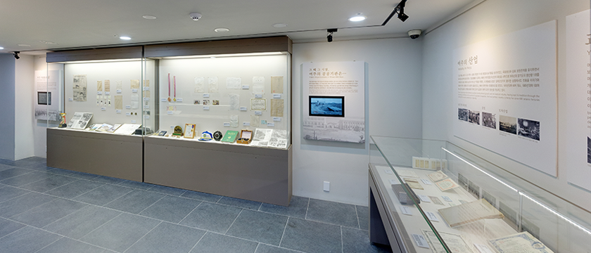 Exhibition Room of Yeoju history11